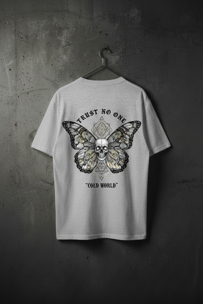 TRUST NO ONE Basic Shirt Unisex