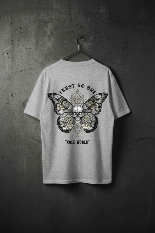 TRUST NO ONE Basic Shirt Unisex